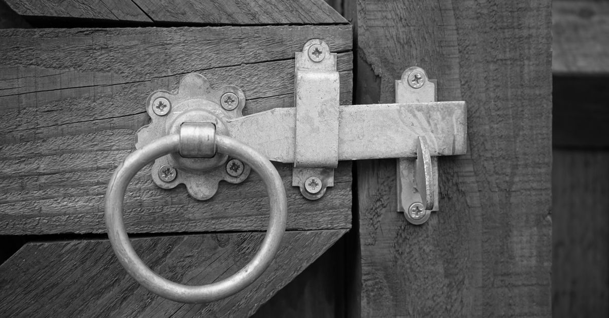 door security hardware — A1 Miami Beach Locksmiths