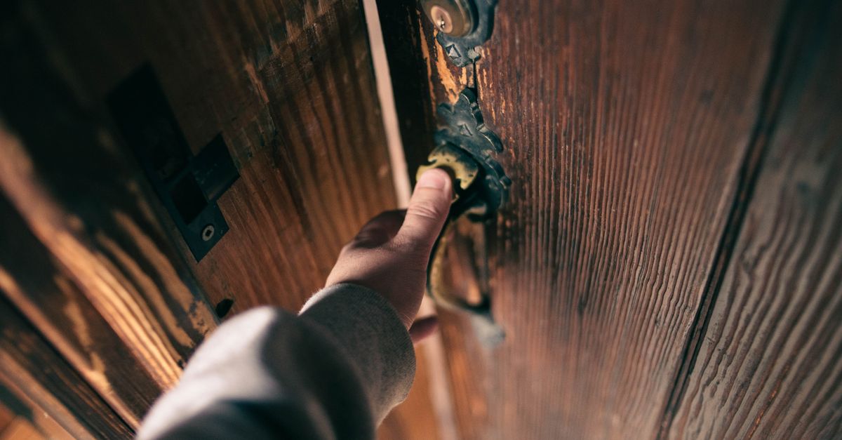 deadbolt installation — A1 Miami Beach Locksmiths